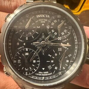 Invicta Aviator